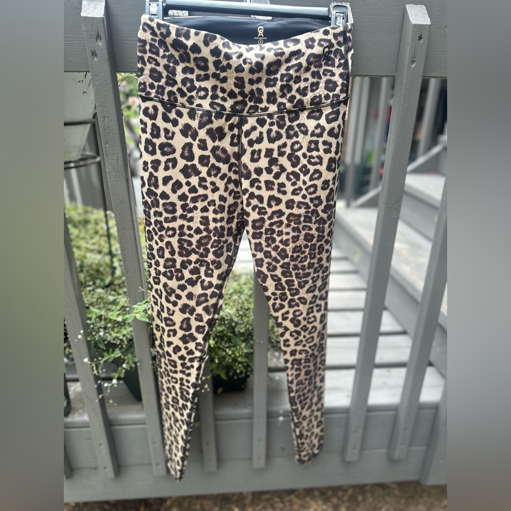 Good American | Core Strength High Waisted Leopard Legging | SZ 2‎
